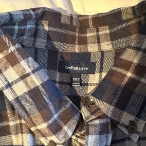 Mens XXL flannel shirt Long-sleeve very warm and well made!